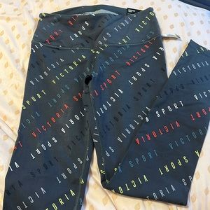 Victoria’s Secret leggings
